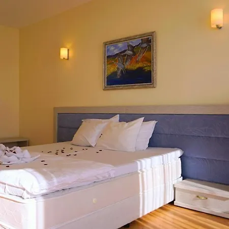 плажни бялата лагуна - Sea View White Lagoon Apartment Baltschik